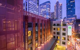 ฮอลิเดย์อินน์ เอกซ์เพรส แบงค็อก สาธร - SHA Extra Plus Certified